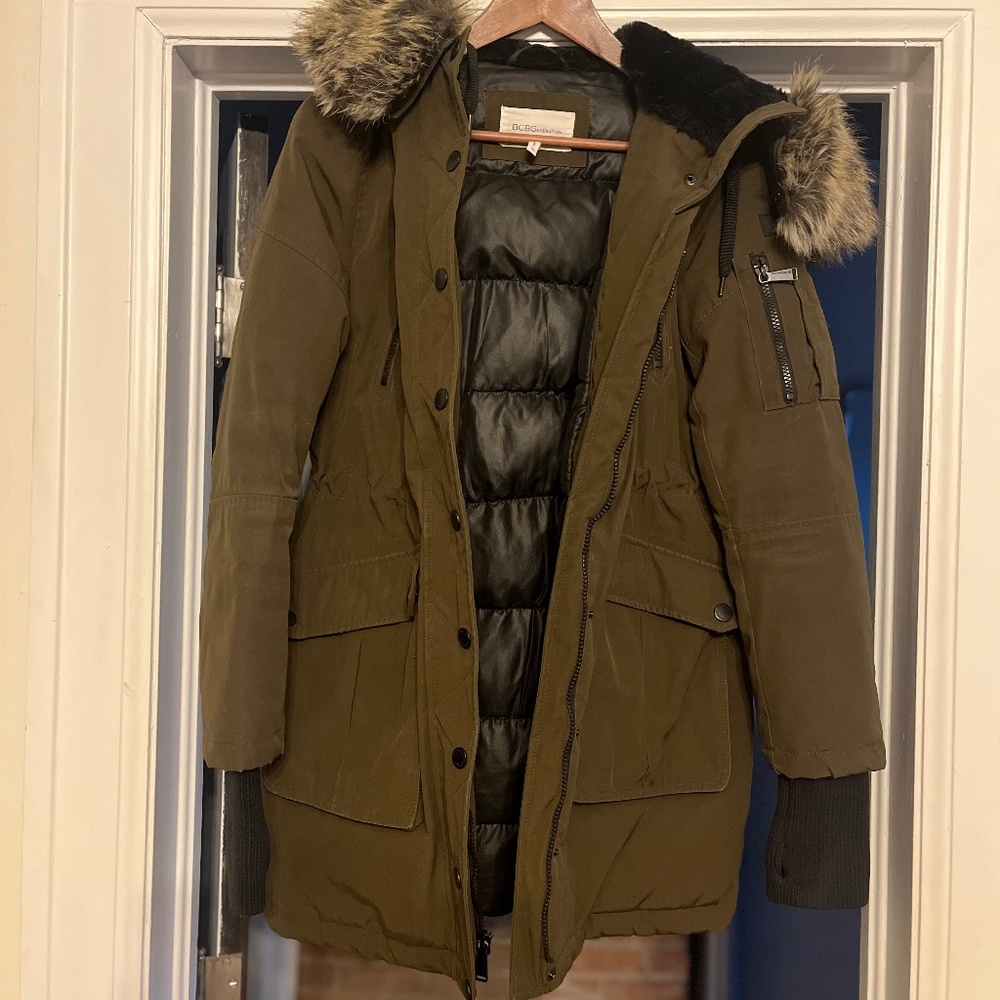 BCBG winter jacket with detachable faux fur hood